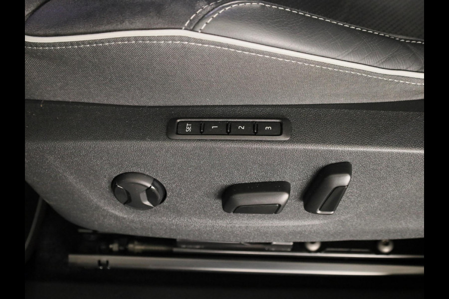 Škoda Enyaq 60 Sportline 180pk | Navigatie | 20 inch Lichtmetalen velgen | Elektrisch verstelbare voorstoel | Matrix Led | Parkeercamera | Stoelverwarming