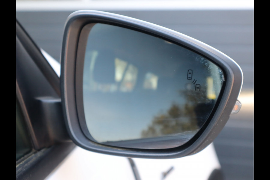 Ford FOCUS Wagon 1.0 EcoBoost Active Business Deurvanger/ Stoel-stuurverwarming Handgeschakeld