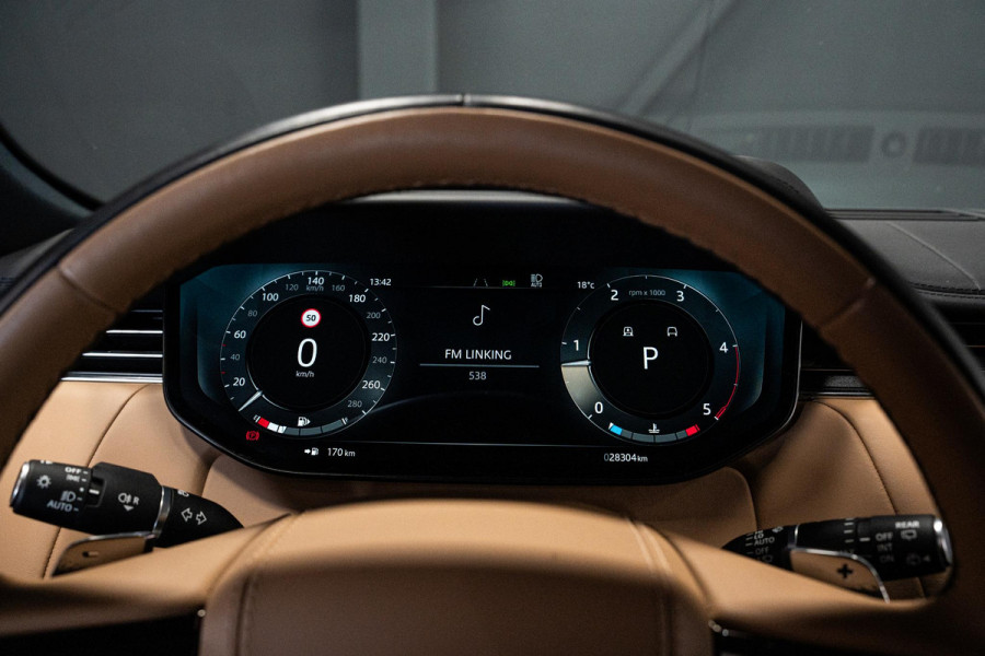 Land Rover Range Rover Sport 3.0 D300 Dynamic SE *GRIJS KENTEKEN / Meridian / Surround-View / Memory / Luchtvering / Adaptief Onderstel*