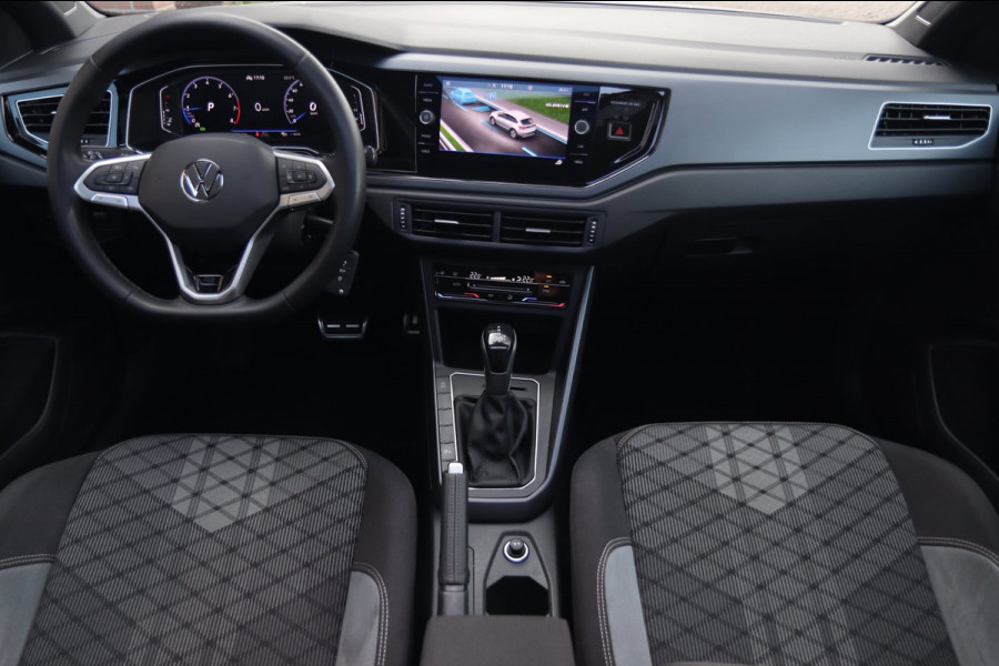 Volkswagen Taigo 1.5 TSI R-Line / PANODAK / ACC / VIRTUAL / CARPLAY