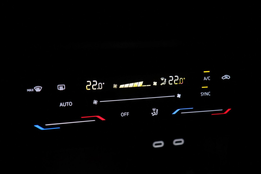 Volkswagen Taigo 1.5 TSI R-Line / PANODAK / ACC / VIRTUAL / CARPLAY