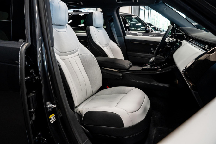 Land Rover Range Rover Sport 3.0 P460e Dynamic SE PHEV *Meridian / Panorama / Surround-View / Stoelventilatie / Black Pack / Memory stoelen*