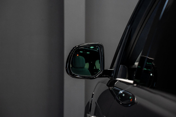 Land Rover Range Rover Sport 3.0 P460e Dynamic SE PHEV *Meridian / Panorama / Surround-View / Stoelventilatie / Black Pack / Memory stoelen*