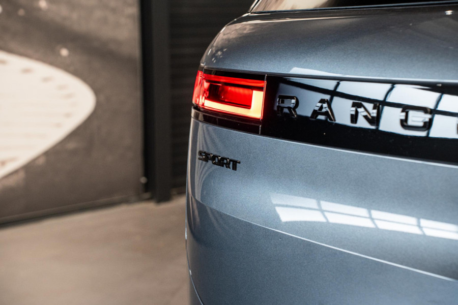 Land Rover Range Rover Sport 3.0 P460e Dynamic SE PHEV *Meridian / Panorama / Surround-View / Stoelventilatie / Black Pack / Memory stoelen*