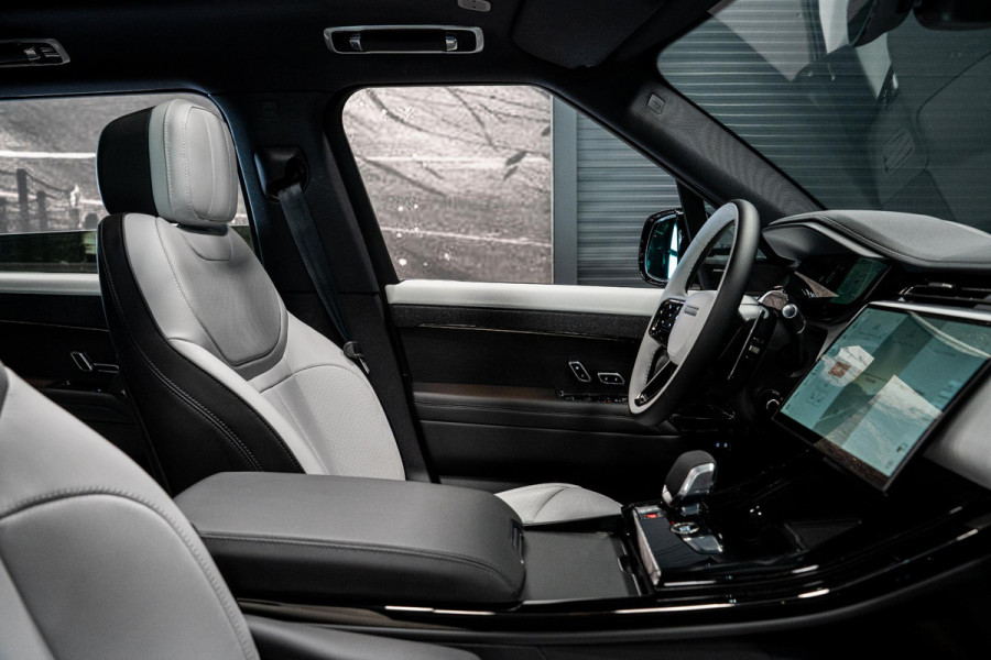 Land Rover Range Rover Sport 3.0 P460e Dynamic SE PHEV *Meridian / Panorama / Surround-View / Stoelventilatie / Black Pack / Memory stoelen*