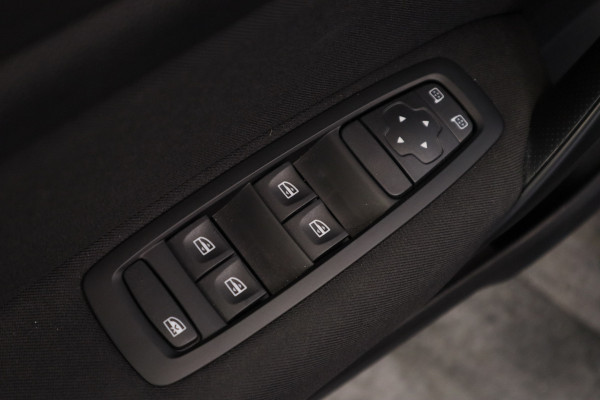 Renault Mégane Estate 1.3 TCe Limited Navigatie CruiseControl Trekhaak