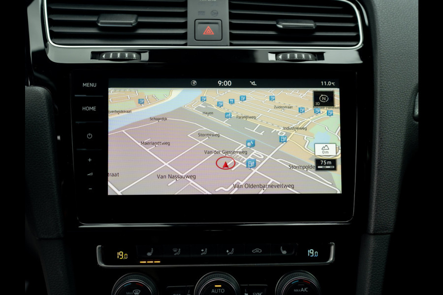 Volkswagen Golf 1.4 TSI PHEV GTE Limited Edition 051/200 | Groot navi | Stoelgeheugen | Camera | Leder | Prijs Rijklaar!!