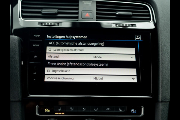 Volkswagen Golf 1.4 TSI PHEV GTE Limited Edition 051/200 | Groot navi | Stoelgeheugen | Camera | Leder | Prijs Rijklaar!!