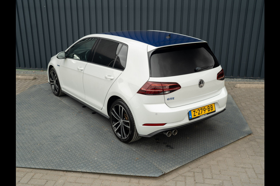 Volkswagen Golf 1.4 TSI PHEV GTE Limited Edition 051/200 | Groot navi | Stoelgeheugen | Camera | Leder | Prijs Rijklaar!!