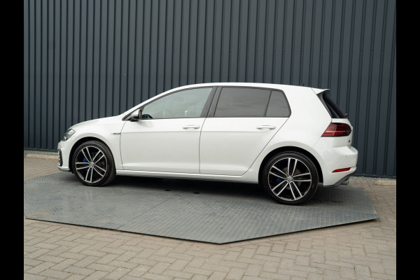 Volkswagen Golf 1.4 TSI PHEV GTE Limited Edition 051/200 | Groot navi | Stoelgeheugen | Camera | Leder | Prijs Rijklaar!!
