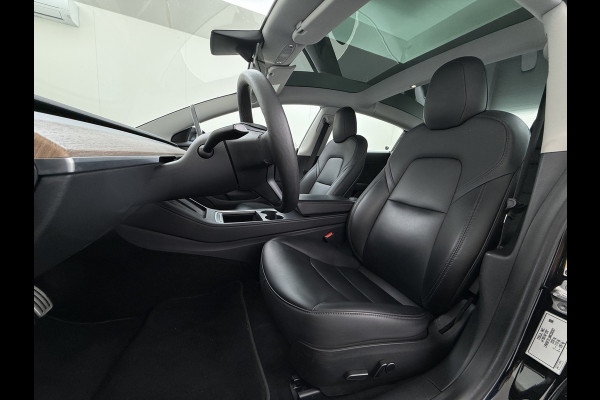 Tesla Model 3 Performance 513pk AWD Facelift Warmtepomp Elek.Achterklep Dubbelglas Lmv 20" AutoPilot Panoramadak Adaptive Cruise Camera's Leer Elektr.Stuur+Stoel+Geheugen Stoel+Bank-Verwarmd Keyless Wifi 4WD 1e Eigenaar Origineel Nederlandse Auto SOH 81%