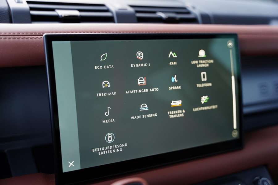 Land Rover Defender 110 P 635 Octa 4.4 Edition One GERESERVEERD