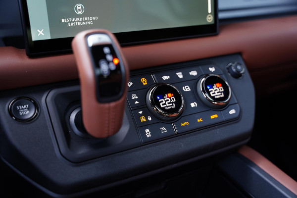Land Rover Defender 110 P 635 Octa 4.4 Edition One GERESERVEERD