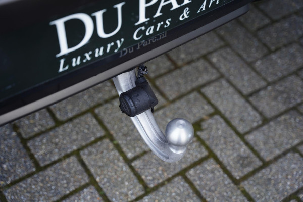 Land Rover Defender 110 P 635 Octa 4.4 Edition One GERESERVEERD