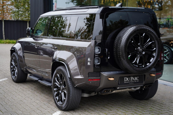 Land Rover Defender 110 P 635 V 8 Octa One of One Lamborghini Leather