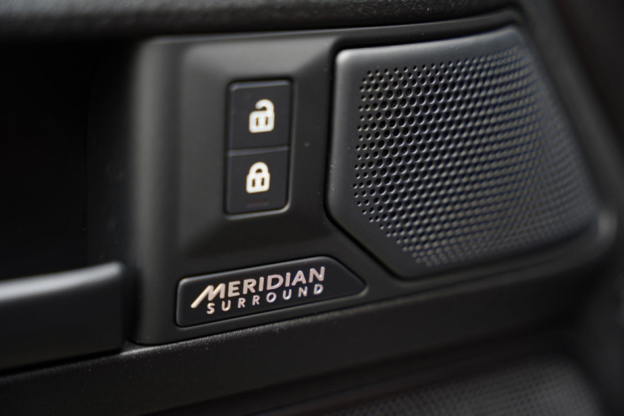 Land Rover Defender 110 P 635 V 8 Octa One of One Lamborghini Leather