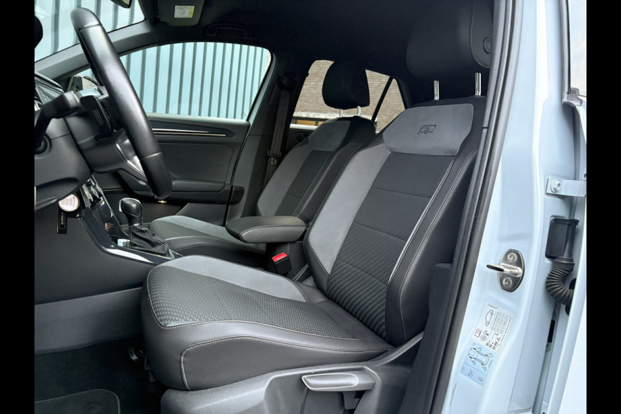 Volkswagen T-Roc 1.5 TSI Sport Business R | Apple Carplay/ Android Auto | Camera | 19'' | Trekhaak afnb. | Prijs Rijklaar!!