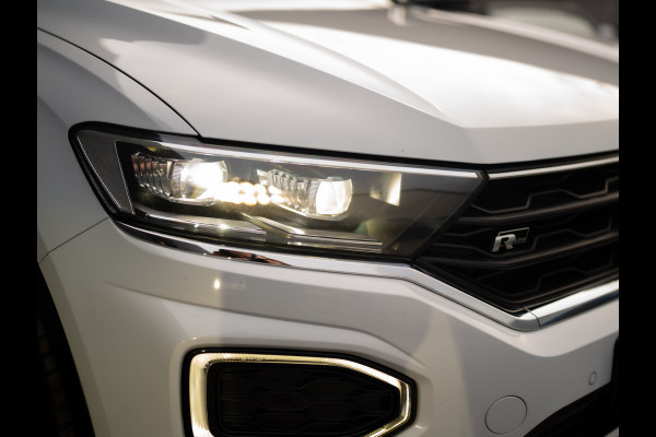 Volkswagen T-Roc 1.5 TSI Sport Business R | Apple Carplay/ Android Auto | Camera | 19'' | Trekhaak afnb. | Prijs Rijklaar!!