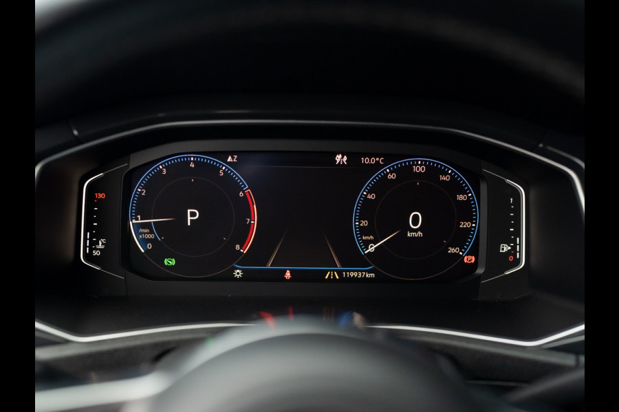 Volkswagen T-Roc 1.5 TSI Sport Business R | Apple Carplay/ Android Auto | Camera | 19'' | Trekhaak afnb. | Prijs Rijklaar!!