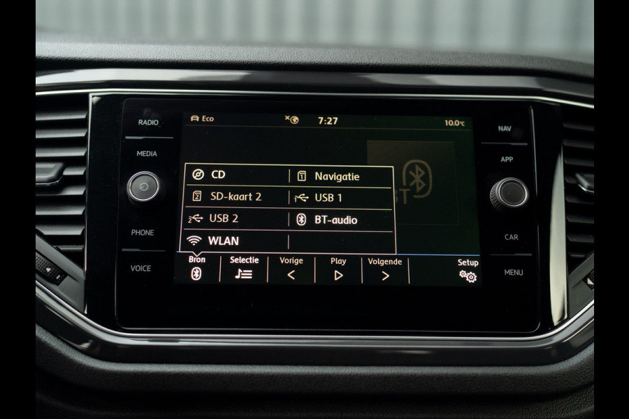 Volkswagen T-Roc 1.5 TSI Sport Business R | Apple Carplay/ Android Auto | Camera | 19'' | Trekhaak afnb. | Prijs Rijklaar!!