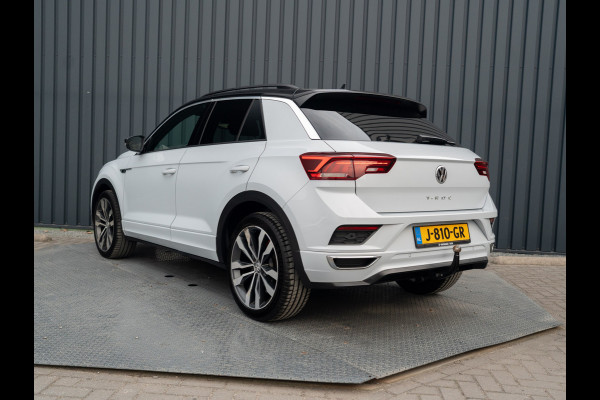 Volkswagen T-Roc 1.5 TSI Sport Business R | Apple Carplay/ Android Auto | Camera | 19'' | Trekhaak afnb. | Prijs Rijklaar!!
