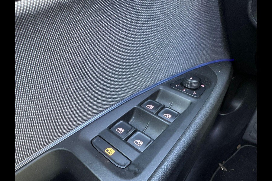 Seat Leon 1.5 TSI Style Ultimate Edition Virtual cockpit | PANO | Volledig LED | CAMERA |