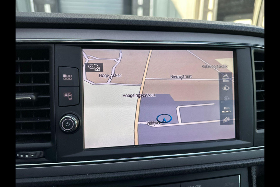 Seat Leon 1.5 TSI Style Ultimate Edition Virtual cockpit | PANO | Volledig LED | CAMERA |