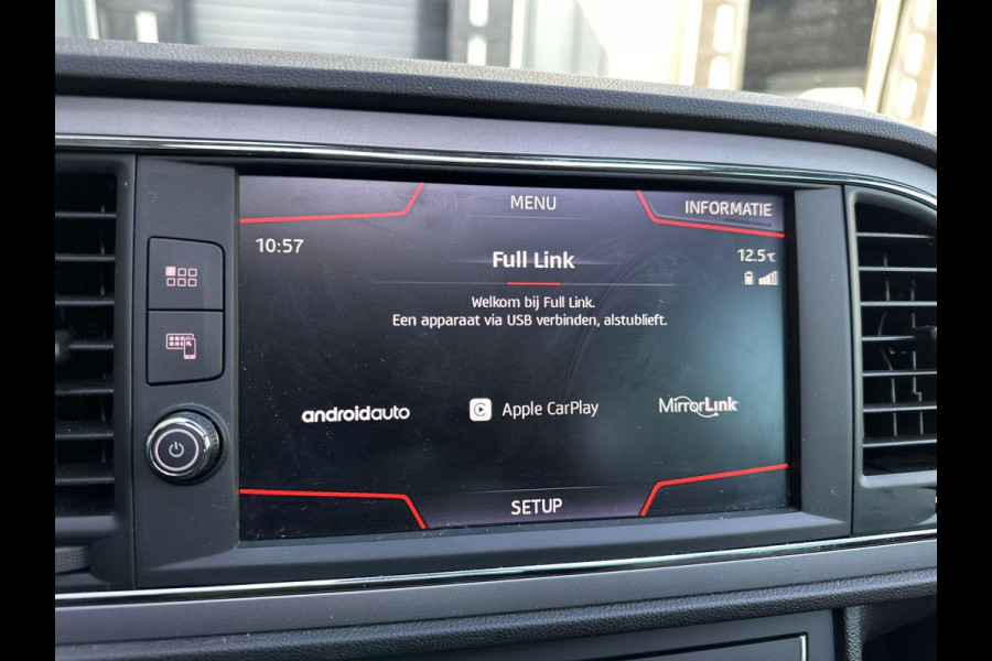 Seat Leon 1.5 TSI Style Ultimate Edition Virtual cockpit | PANO | Volledig LED | CAMERA |