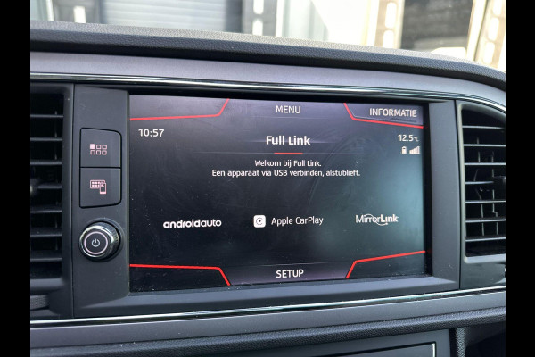 Seat Leon 1.5 TSI Style Ultimate Edition Virtual cockpit | PANO | Volledig LED | CAMERA |