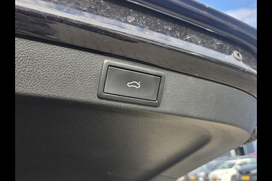 Škoda Octavia Combi 1.0 TSI Business Edition Plus NL-AUTO | PANODAK | TREKHAAK