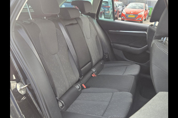 Škoda Octavia Combi 1.0 TSI Business Edition Plus NL-AUTO | PANODAK | TREKHAAK