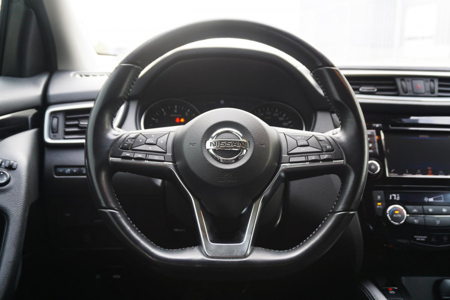 Nissan QASHQAI 1.3 DIG-T 140PK N-Connecta/360Camera/Panodak/ 18Inch LMV/Goed onderhouden.