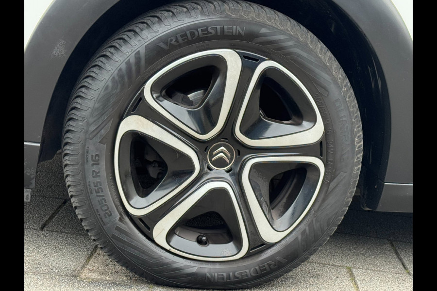 Citroën C3 1.2 PureTech S&S Feel AUTOMAAT - Apple CarPlay / Navigatie I Airco I LED I PDC I Sport velgen I dealer onderhouden