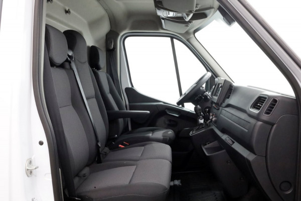 Renault Master T35 2.3 dCi 135pk L2H2 Comfort Airco/Navi NIEUW BPM-vrij 01-2023