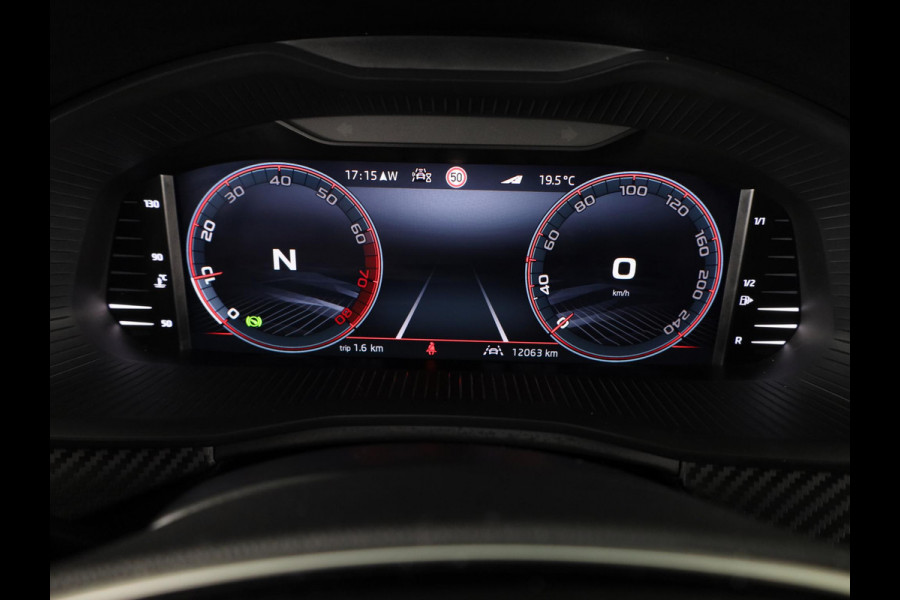 Škoda Kamiq 1.0 TSI Monte Carlo 115 pk Automaat (DSG) | Verlengde garantie | Navigatie via App | Panoramadak | Parkeersensoren | Adaptieve cruise control | Stoelverwarming |