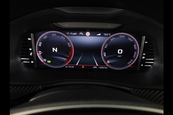 Škoda Kamiq 1.0 TSI Monte Carlo 115 pk Automaat (DSG) | Verlengde garantie | Navigatie via App | Panoramadak | Parkeersensoren | Adaptieve cruise control | Stoelverwarming |