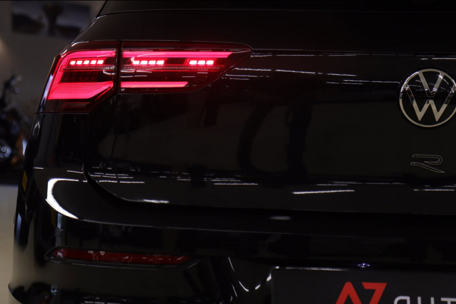 Volkswagen Golf 2.0 TSI R 4Motion PERFORMANCE /AKRA/PANO/IQ/H-K/BOMVOL