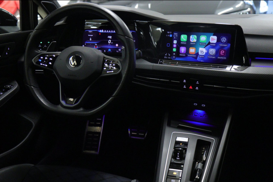 Volkswagen Golf 2.0 TSI R 4Motion PERFORMANCE /AKRA/PANO/IQ/H-K/BOMVOL