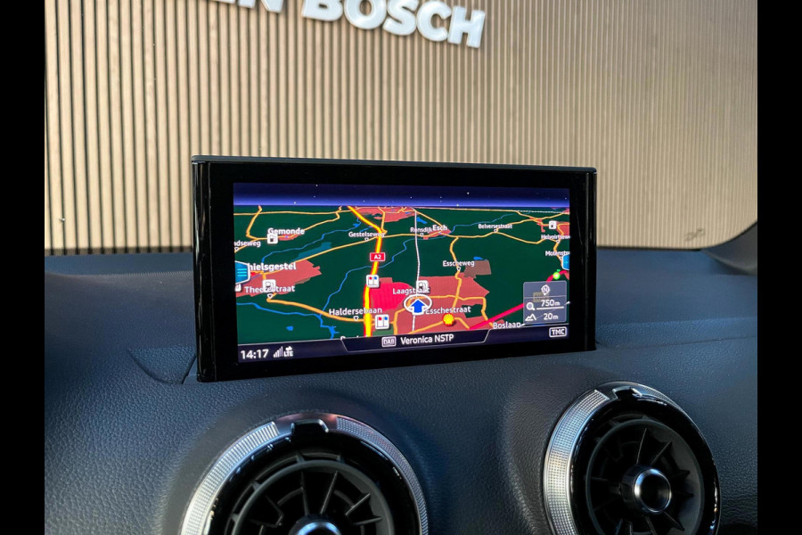 Audi Q2 35 TFSI Edition one S Line - Pano - Matrix - B&O