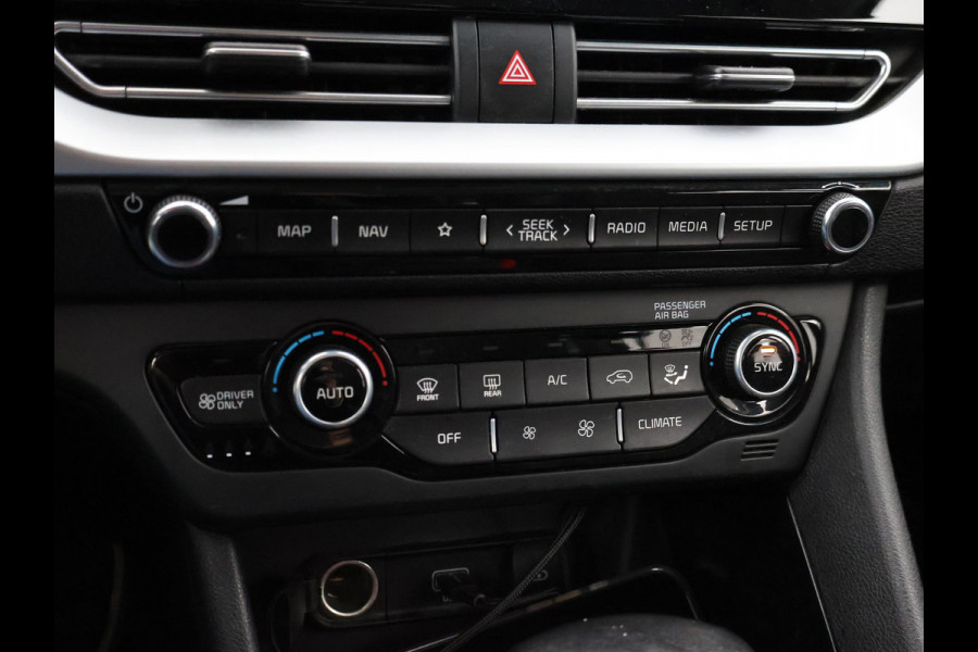 Kia Niro 1.6 GDi HYBRID AUT. DYNAMICLINE + CAMERA | BREEDBEELD NAVIGATIE | CARPLAY | ADAPTIVE CRUISE CONTROL