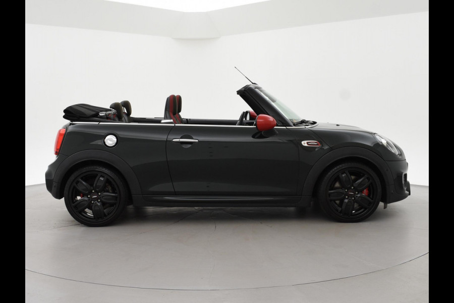 MINI Cabrio 2.0 JCW JOHN COOPER WORKS 231 PK REBEL GREEN | JCW STOELEN | ADAPTIVE CRUISE | ORIG. NL