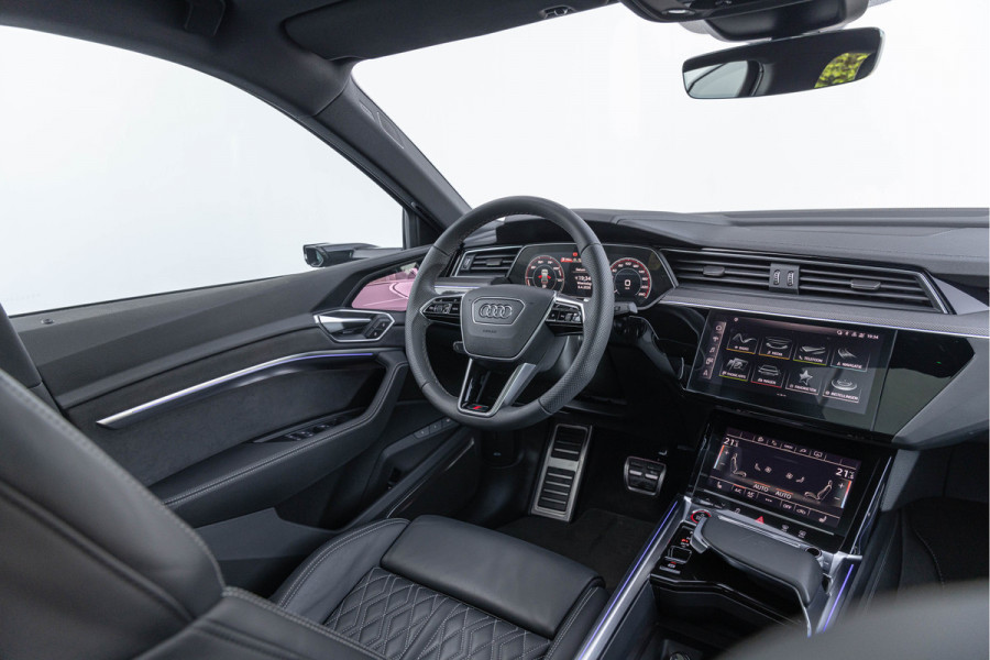 Audi SQ8 e-tron Sportback 504pk Quattro Pano S-stoelen B&O ACC Trekhaak