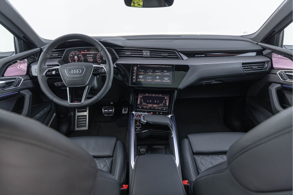 Audi SQ8 e-tron Sportback 504pk Quattro Pano S-stoelen B&O ACC Trekhaak