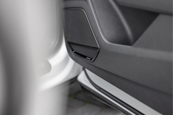 Audi Q3 Sportback 45 TFSI e 245pk S-Line Pano Sonos Sfeer ACC 20''