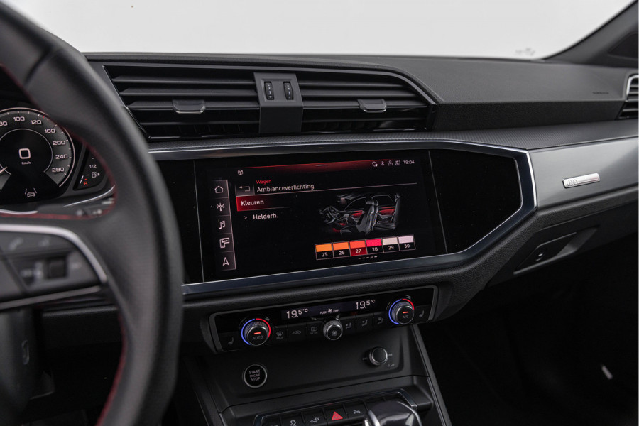 Audi Q3 Sportback 45 TFSI e 245pk S-Line Pano Sonos Sfeer ACC 20''