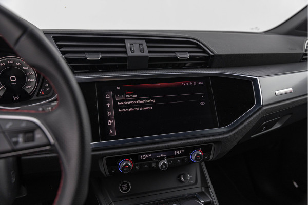Audi Q3 Sportback 45 TFSI e 245pk S-Line Pano Sonos Sfeer ACC 20''