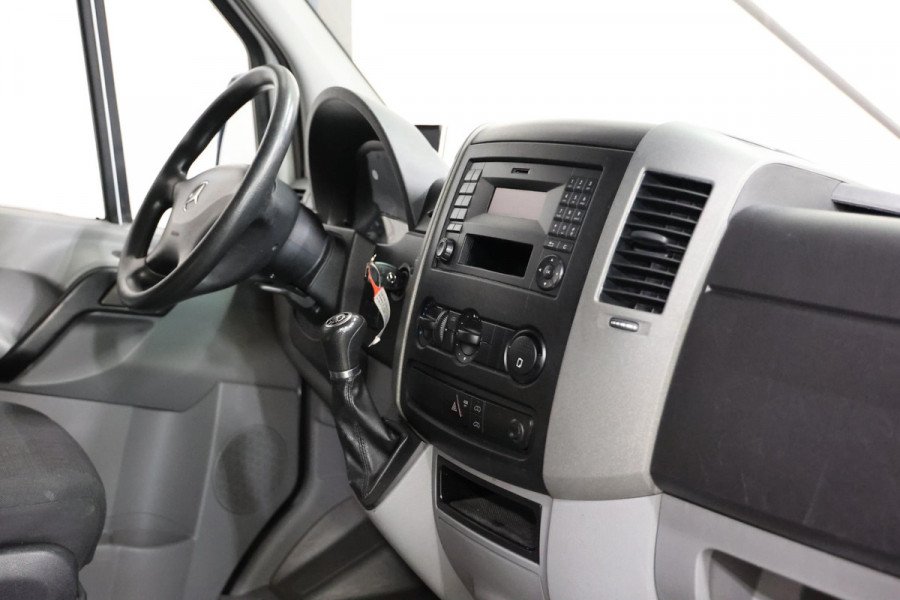 Mercedes-Benz Sprinter 311 2.2 CDI AUTOMAAT L3H2 POST NL EURO 6