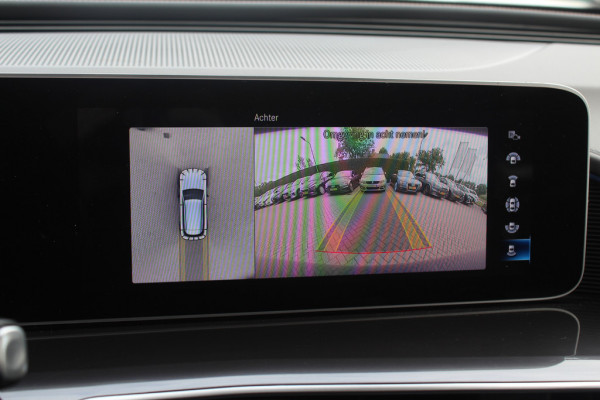 Mercedes-Benz EQC 400 4MATIC Business Solution AMG 80 kWh / SoH 93,1% / Schuifdak / 360Camera / Head-up / Burmester / Leder / 20'' / Matrix LED / CarPlay / Dodehoek / DAB / ACC