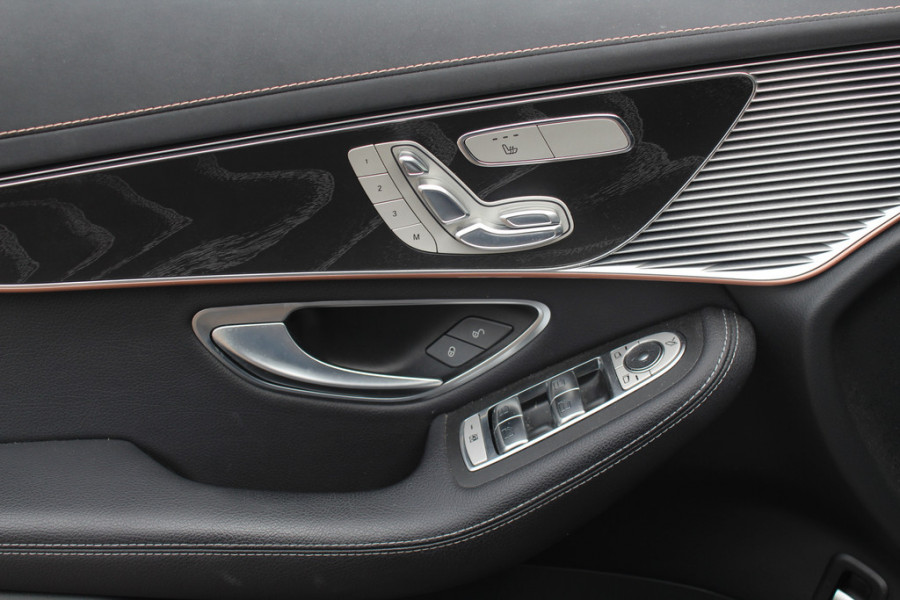 Mercedes-Benz EQC 400 4MATIC Business Solution AMG 80 kWh / SoH 93,1% / Schuifdak / 360Camera / Head-up / Burmester / Leder / 20'' / Matrix LED / CarPlay / Dodehoek / DAB / ACC