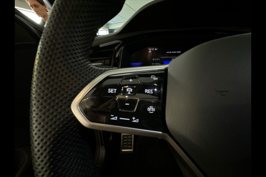 Volkswagen T-Roc 1.5 TSI R-Line Pano|Beats|IQ|Keyless|Camera